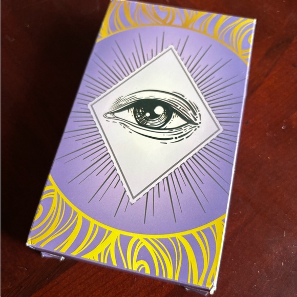 🖤💜NWOT Secrets of Tarot card deck!💜🖤 - Picture 2 of 4